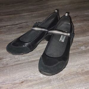 Skechers black Mary Janes  Sz 7.5